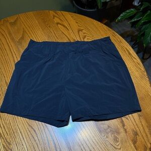 Athleta Shorts Size 16 Cute Waistline